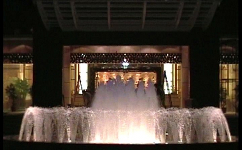 (東莞橋頭健怡嘉年華（程控噴泉）2006-06-20.mpg)[00.02.18.467]